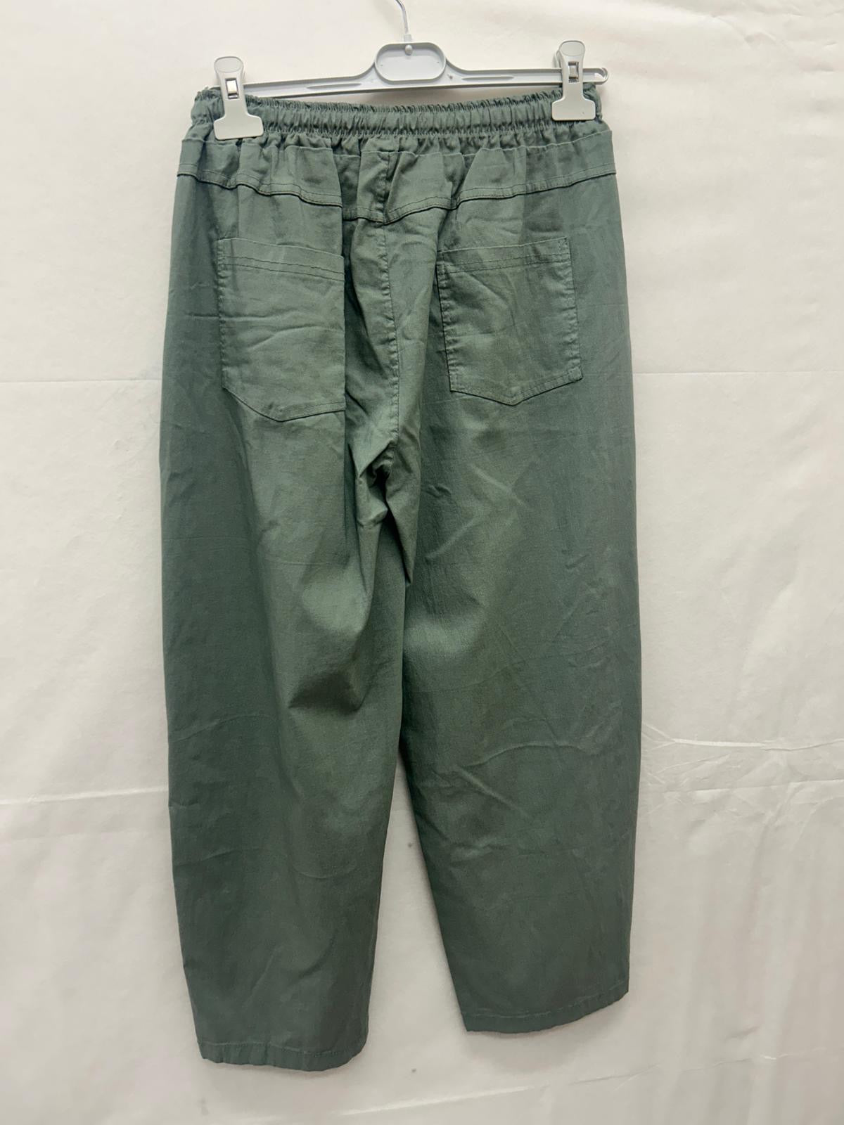 BARREL LEG MAGIC PANTS - SIZE 2: 18-22