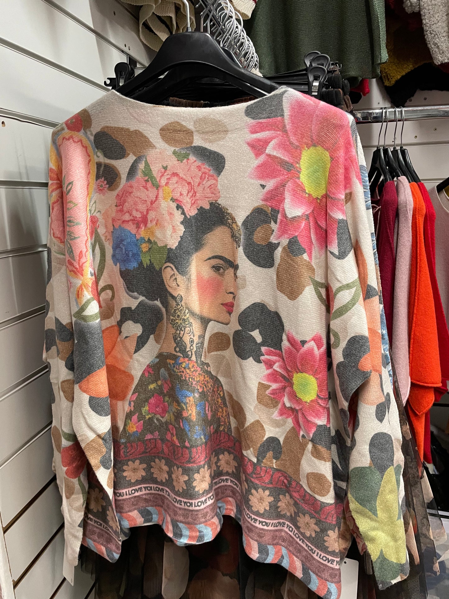 FRIDA KAHLO SUPER SOFT KNIT