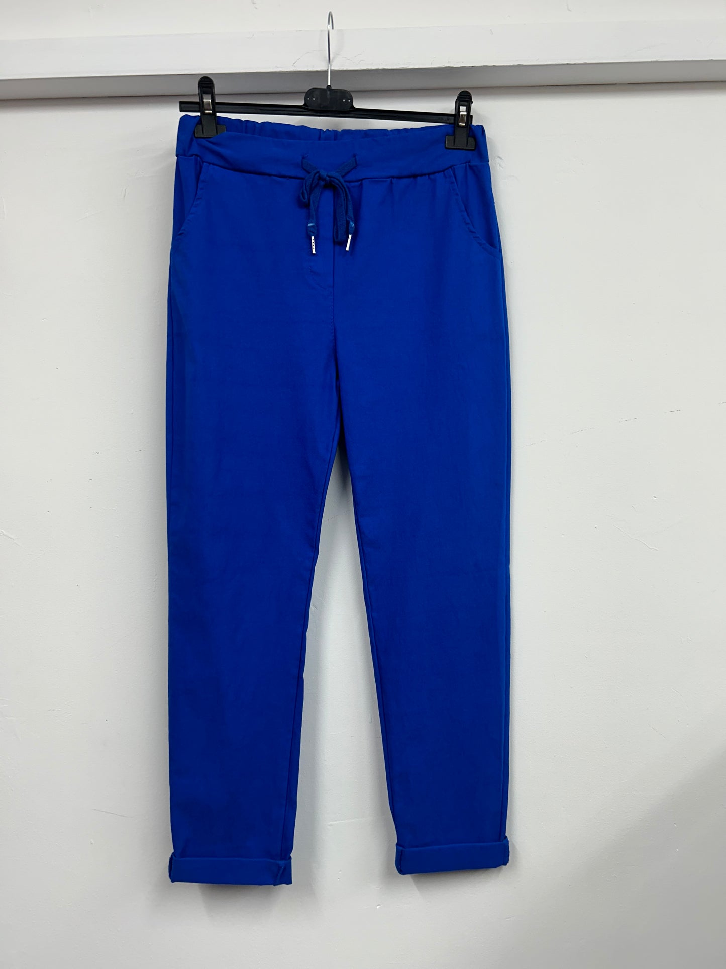 £20 Smooth Magic Trousers Size 3: 18-22