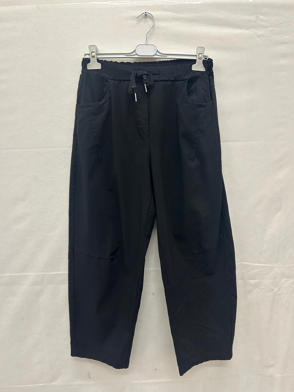 BARREL LEG MAGIC PANTS - SIZE 2: 18-22
